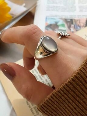 925 Sterling Silver Moonstone Signet Ring